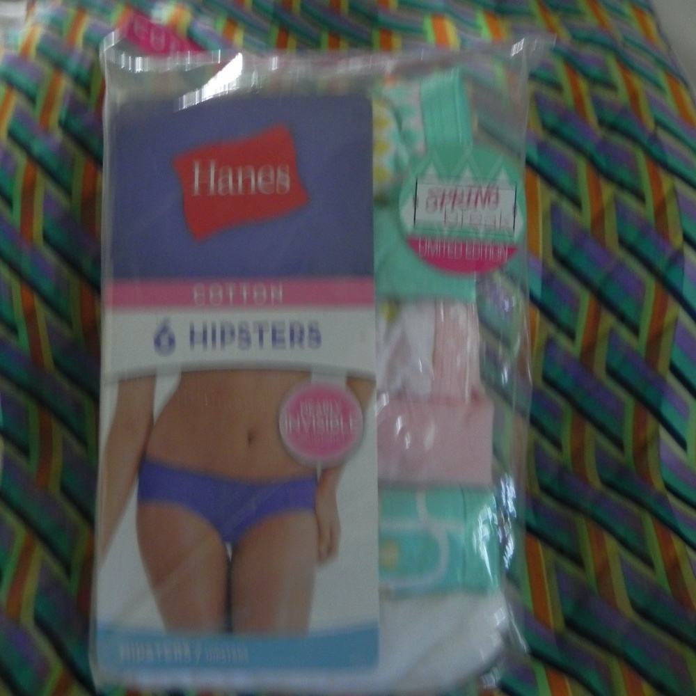 NEW HANES COTTON 6 HIPSTERS MULTI COLORS SZ. 5